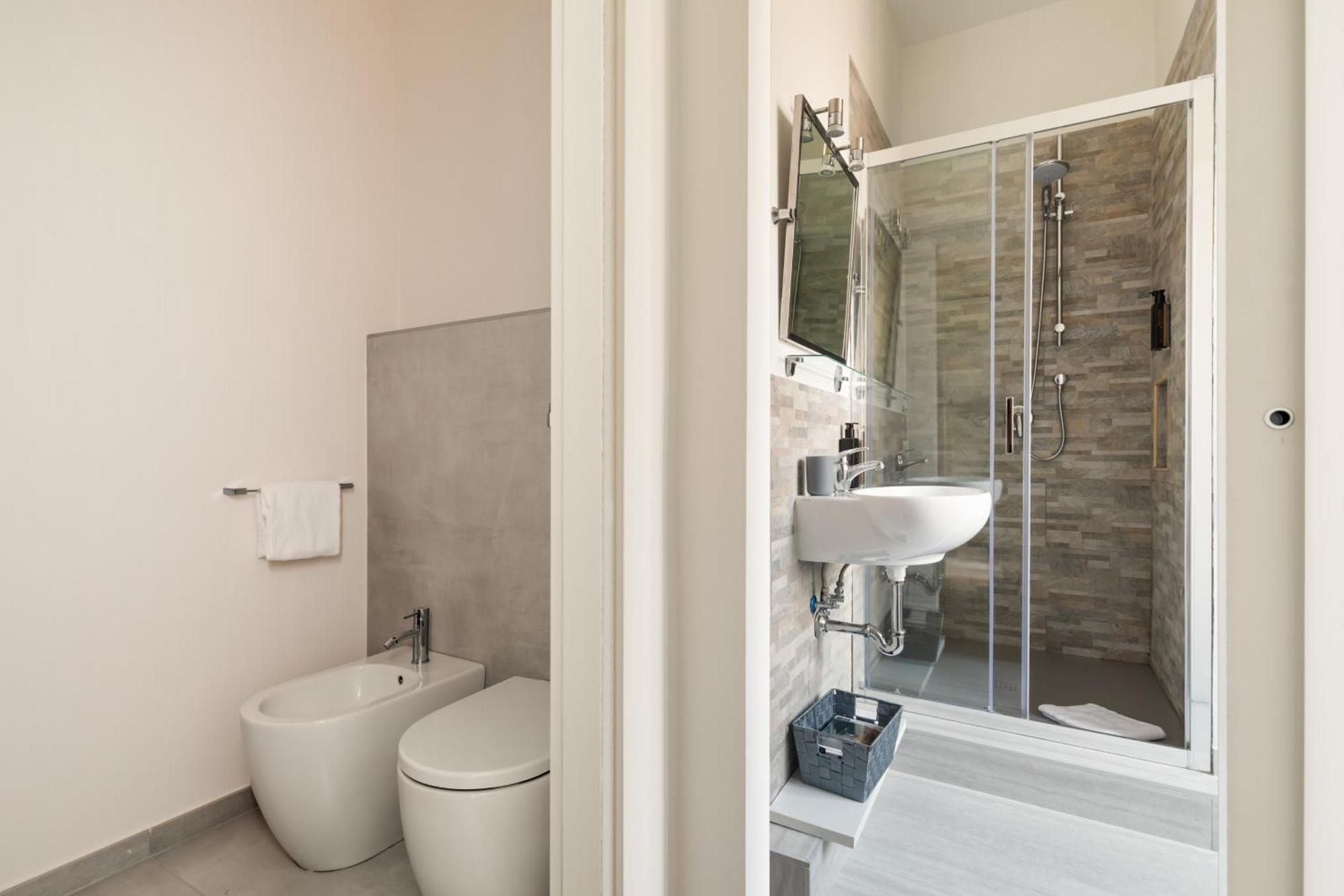 Vatican Lovely 2br With Terrace