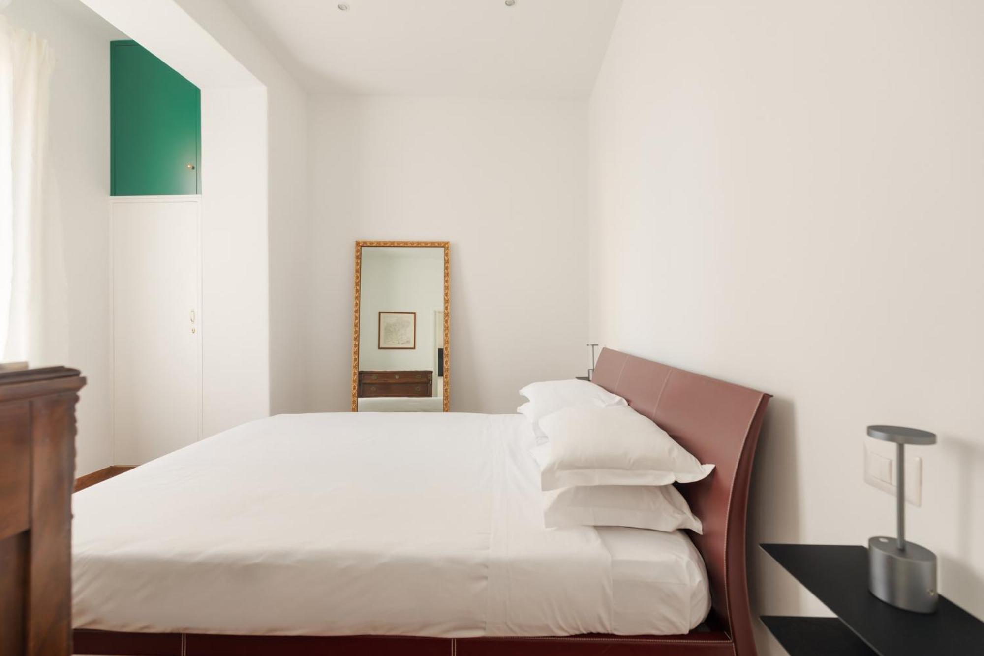 Vatican Lovely 2br With Terrace Apartment *